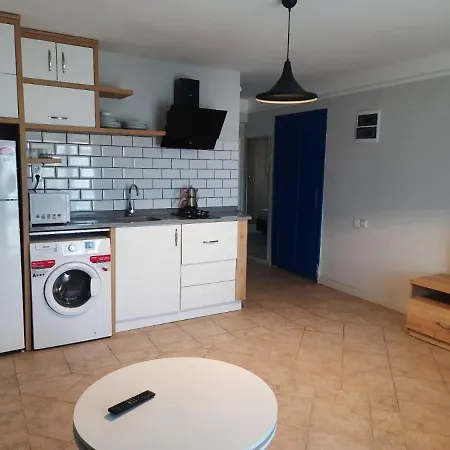 Mesmerizing Flat With Shared Pool In Cesme