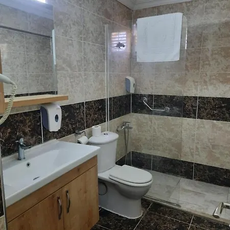 Mesmerizing Flat With Shared Pool In Cesme *