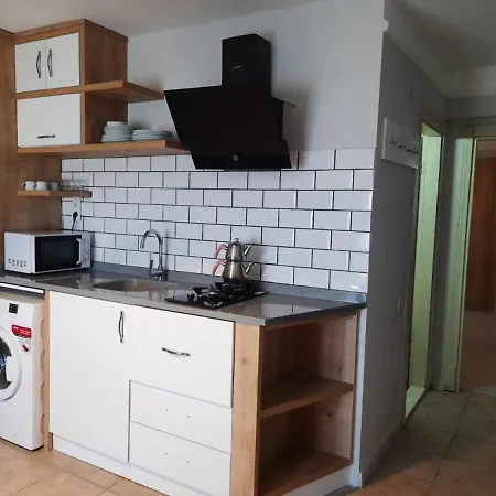 公寓 Mesmerizing Flat With Shared Pool In Cesme *