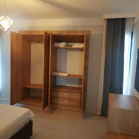 Mesmerizing Flat With Shared Pool In Cesme Ildiri